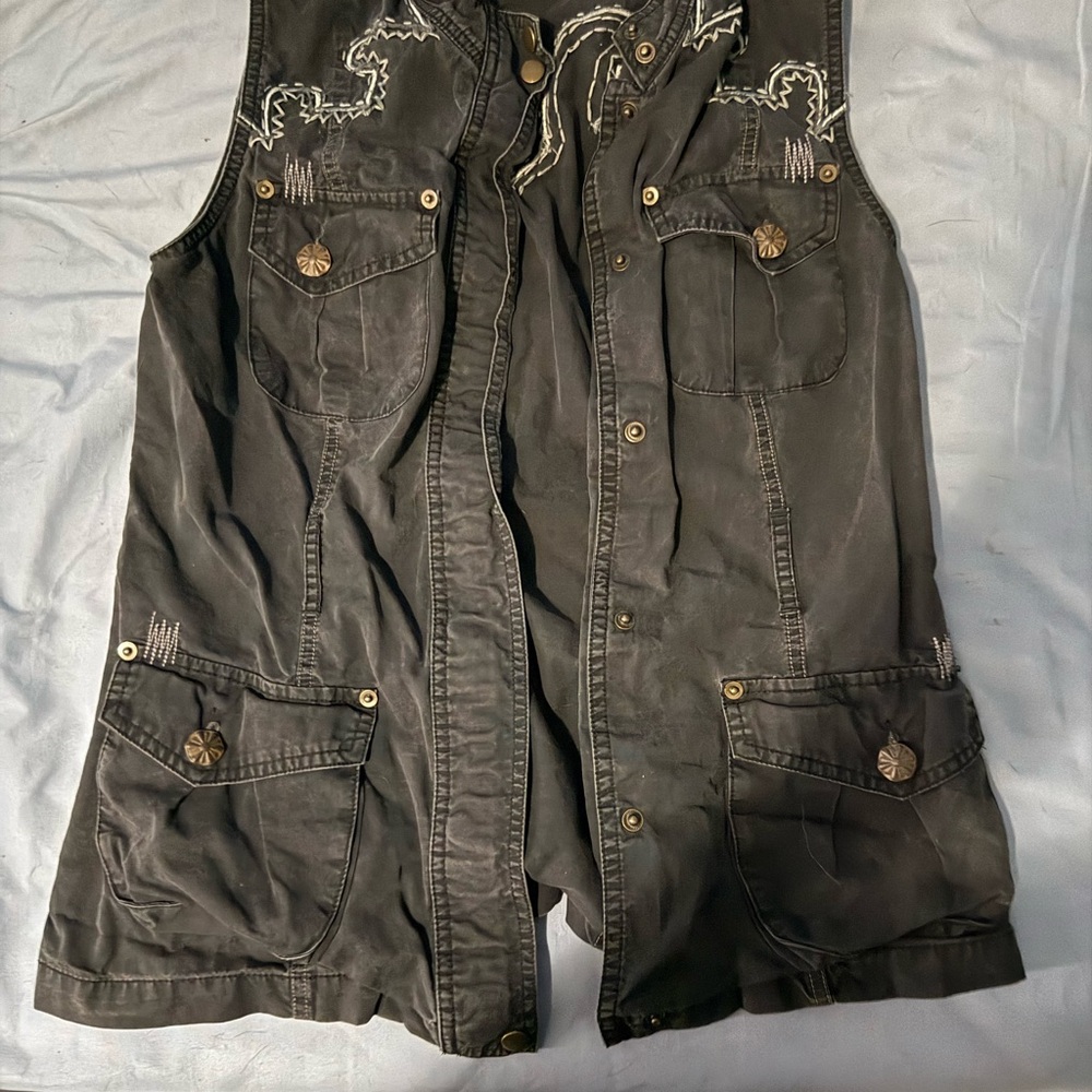 Double D Ranch Charcoal Vest with Embroidery